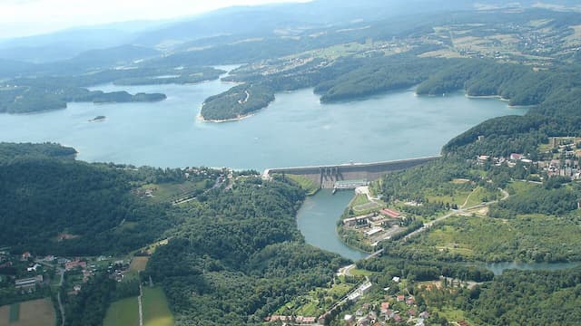 Jezioro Solińskie Jezioro Solińskie